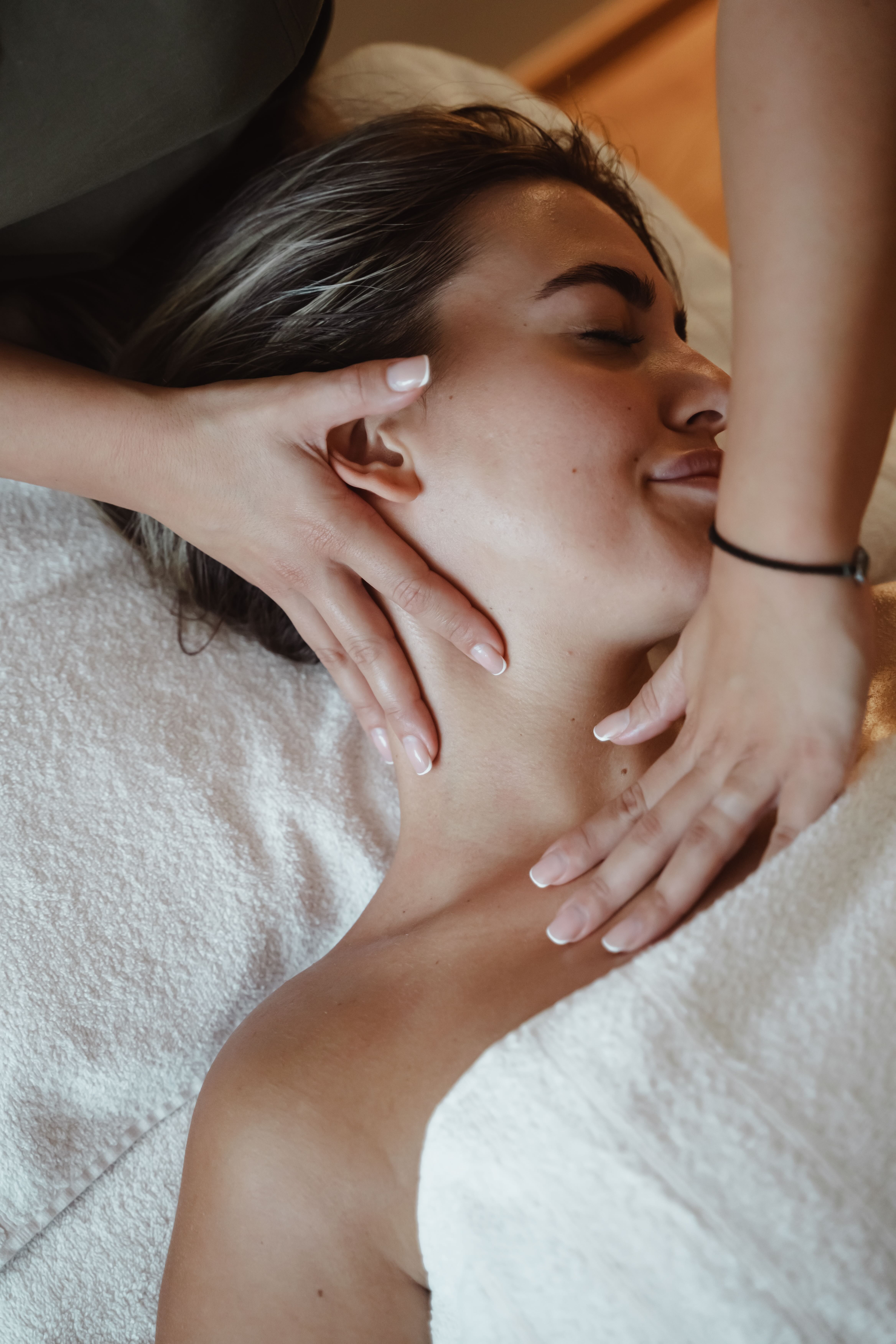 Ajrini face gym - Lift & Heal